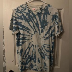 Levi’s Tie-dye T-shirt